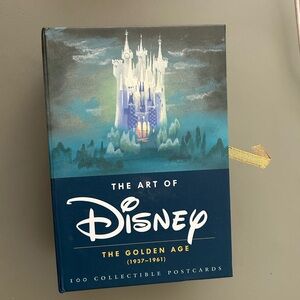 The Art of Disney: The Golden Age set of 100 collectible postcards